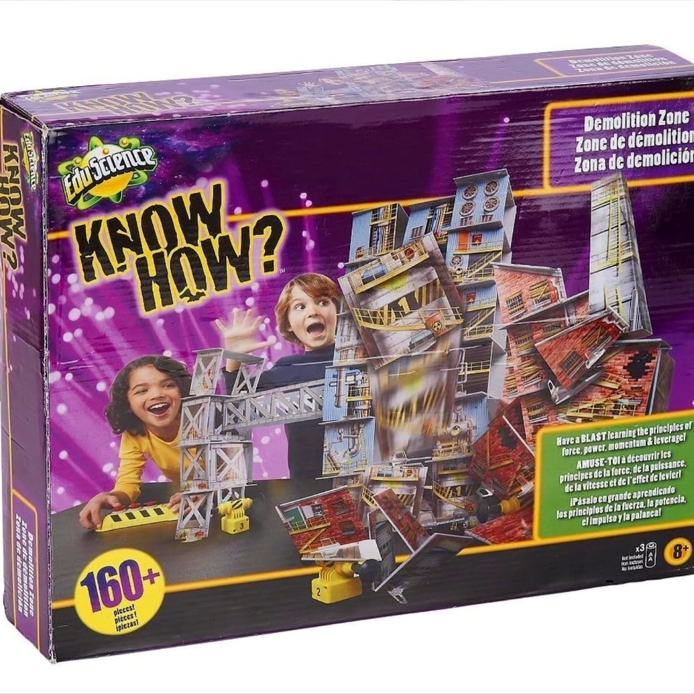 DEMOLITION ZONE TOY BUILD IT KIT - NEW